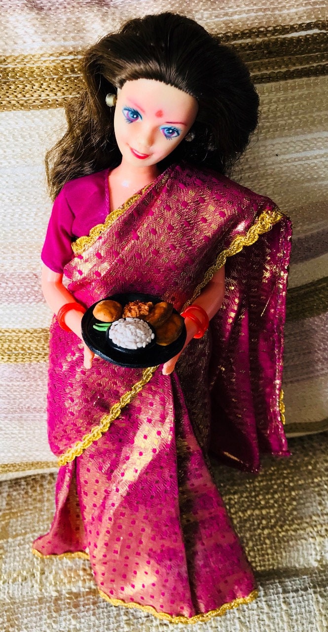 Indian Food Miniature Fridge Magnet, Dollhouse food, Miniature Telebhaja and Muri, 1:12 Scale