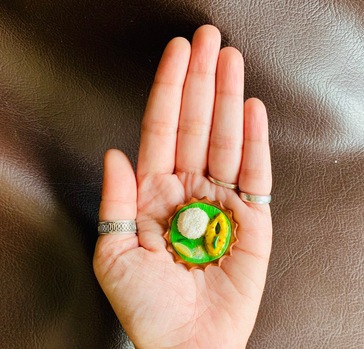 Indian Food Miniature Fridge Magnet, Dollhouse food, Miniature Sorshe Ilish, 1:12 Scale