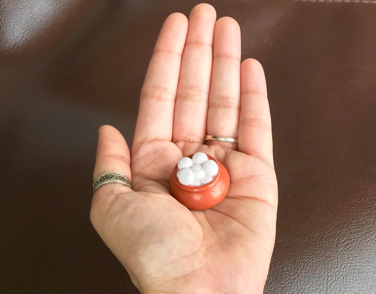 Indian Food Miniature Fridge Magnet, Dollhouse food, Miniature Rasgullas in Earthen Pot, 1:12 Scale