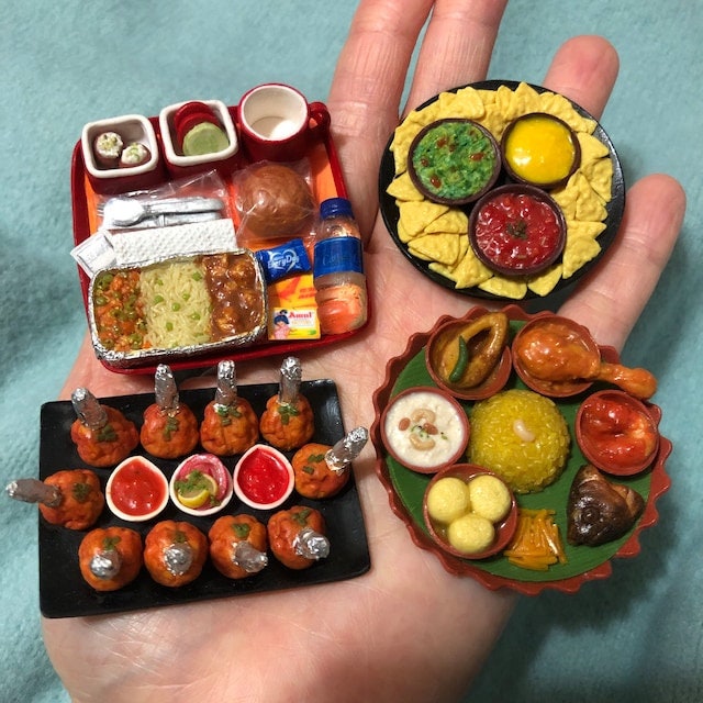 Handmade Dollhouse Food/Fridge Magnet - Mexican Nachos Tortilla Chips with Guacamole, Salsa and Cheese Dip