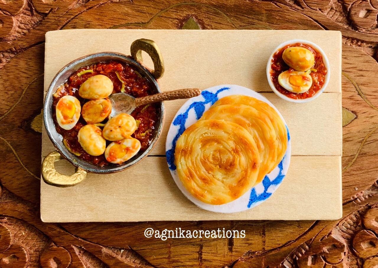 Handmade Dollhouse Food/Fridge Magnet - Miniature Egg Chilli Curry with Kerala Parotta