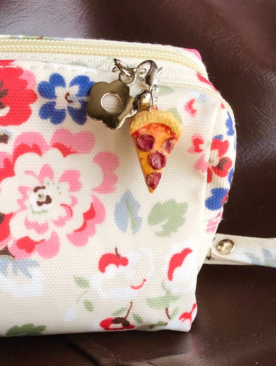 Mini Pepperoni Pizza Slice Bag Charm, polymer clay charm, miniature food charm, planner charm, miniature pizza charm