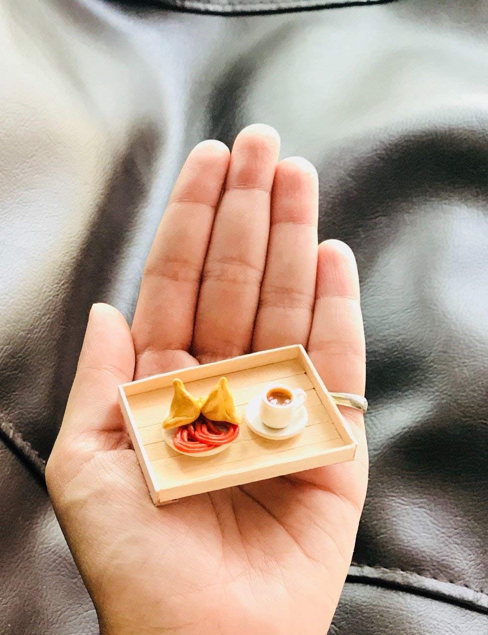 Miniature Samosa Jalebi with Chai, Refrigerator Magnet, Kitchen Magnet, Small Food Magnet, Cute Clay Magnet