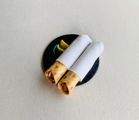 Indian Food Miniature Fridge Magnet, Dollhouse food, Miniature Kati Rolls with chillies and lemon slices, 1:12 Scale