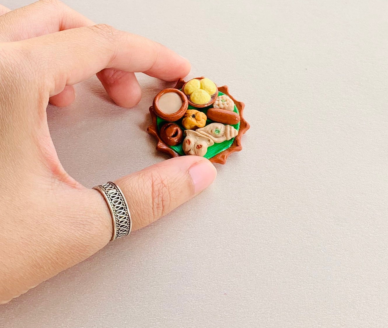 Indian Food Miniature Fridge Magnet, Dollhouse food, Miniature Durga Pujo Mishti, 1:12 Scale