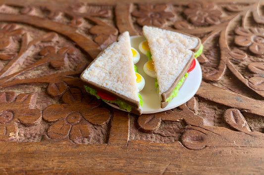 Miniature Egg Sandwich, Food Magnet, Refrigerator Magnet, Kitchen Magnet, Small Food Magnet, Cute Clay Magnet