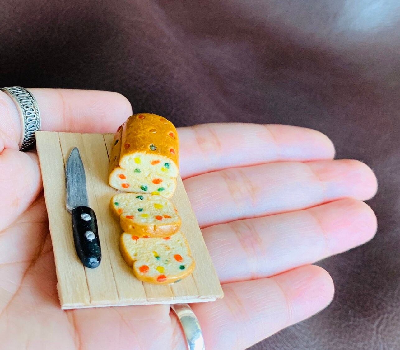 Miniature Fruit Cake Fridge Magnet, Food Magnet, Refrigerator Magnet, Kitchen Magnet, Small Food Magnet, Cute Clay Magnet