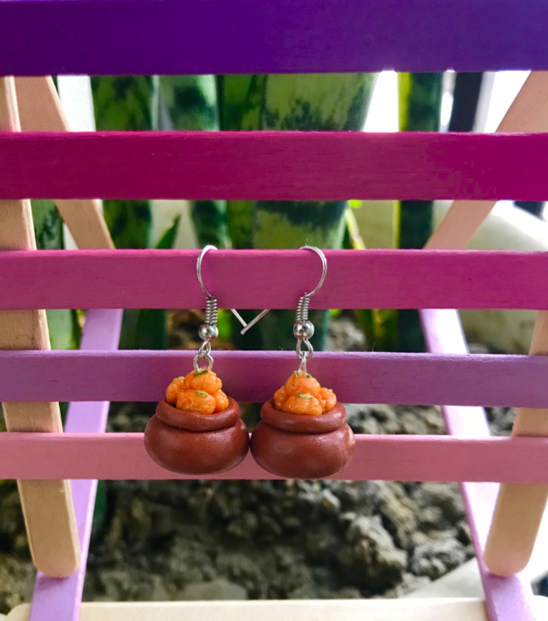 Laddoo in Earthen Pot Earrings, Miniature Food Jewellery, Dessert Earrings, Indian food Earrings, Indian Jewellery, Indian Sweets Earrings